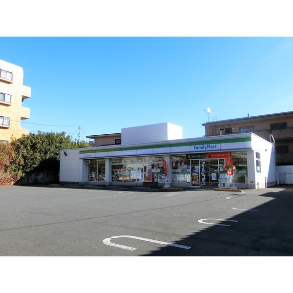 コンビニ　ファミリーマート　調布小島町3丁目店（コンビニ）まで427m