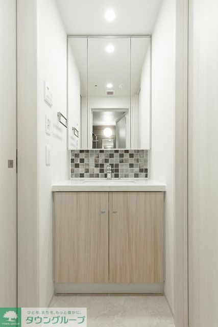 洗面設備　Cタイプ2023年2月撮影 同タイプ1206号室の写真です