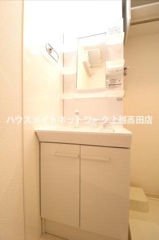 洗面設備　洗髪洗面化粧台