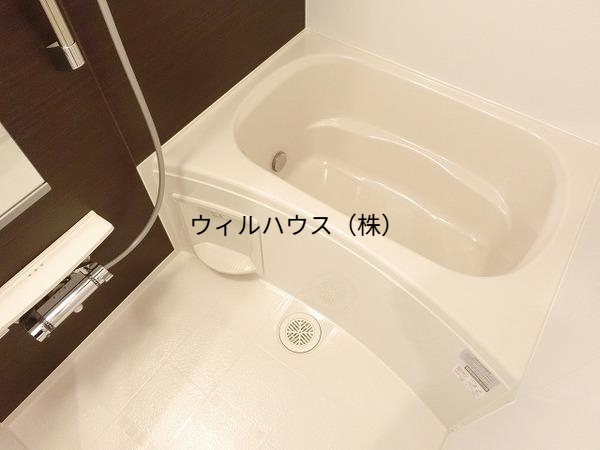 バス・シャワールーム　同施工会社イメージ。