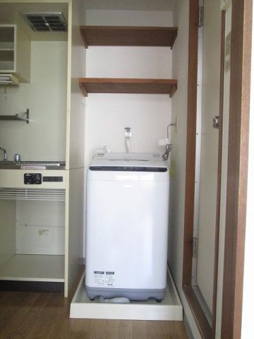 その他設備　洗濯乾燥機はプレゼントです。