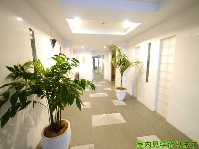 ロビー　パレステュディオ新宿御苑前