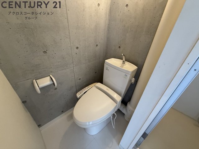 トイレ　温水洗浄便座付きでおすすめ！