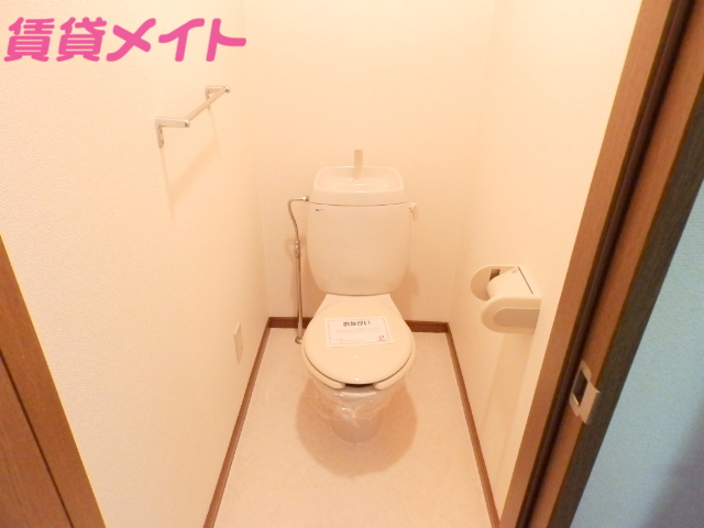 トイレ　別部屋参考写真です