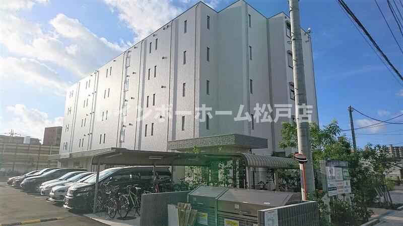建物外観　外はこのようになっています