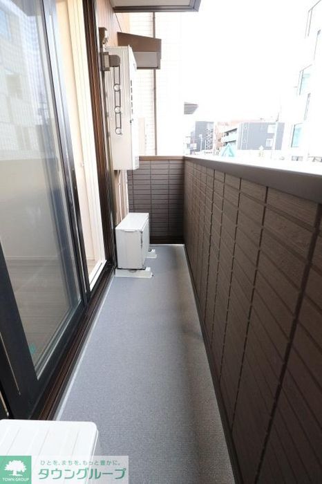 バルコニー　※同建物　別タイプ間取り　設備施工例　現況優先