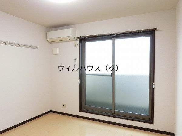 その他部屋・スペース　明るい洋室！