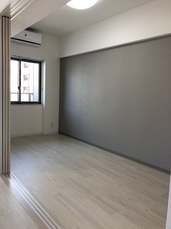その他部屋・スペース　壁1面のアクセントクロスがおしゃれです。