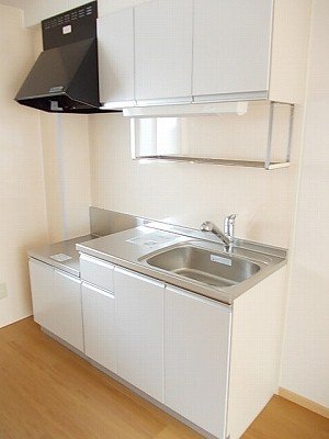 キッチン　コンパクトなキッチンで掃除もラクラク