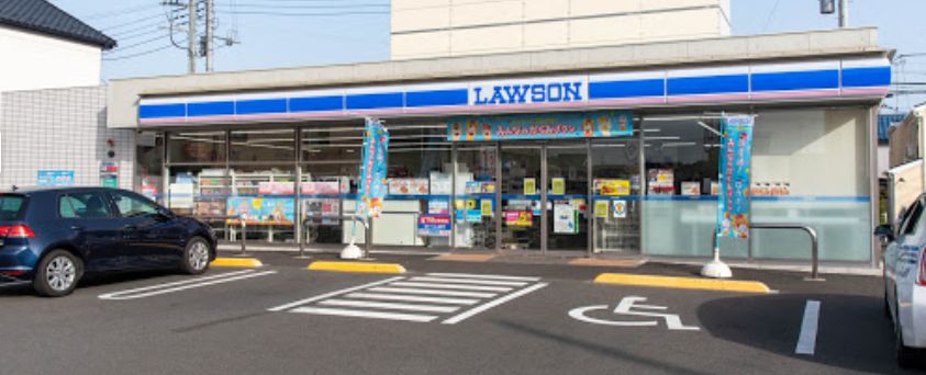コンビニ　ローソン日野石田一丁目店（コンビニ）まで823m