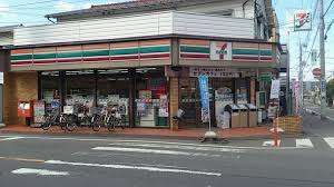 コンビニ　セブンイレブン浦和元町中央店（コンビニ）まで437m
