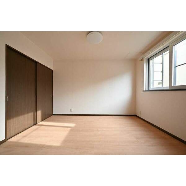 眺望　窓が大きく明るいお部屋です♪