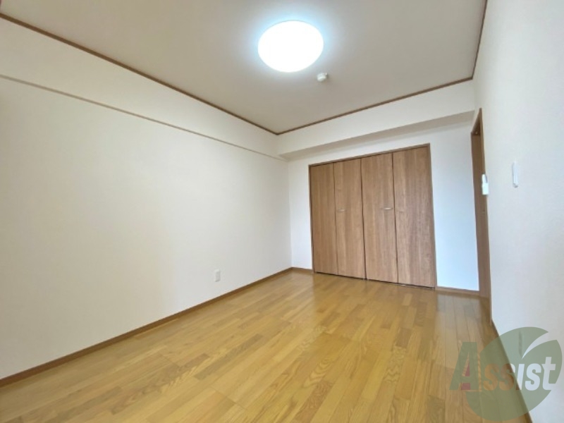 その他部屋・スペース　広々としたお部屋でゆったり休めますね～～。