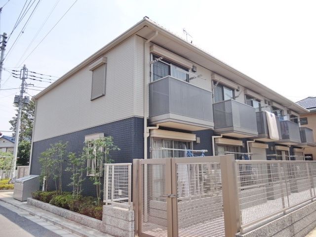 建物外観　★築浅軽量鉄骨★