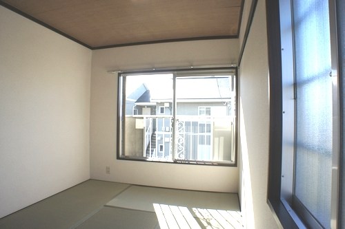 その他部屋・スペース　すぐ横になれる和室は、みんながほっと一息つける空間です。