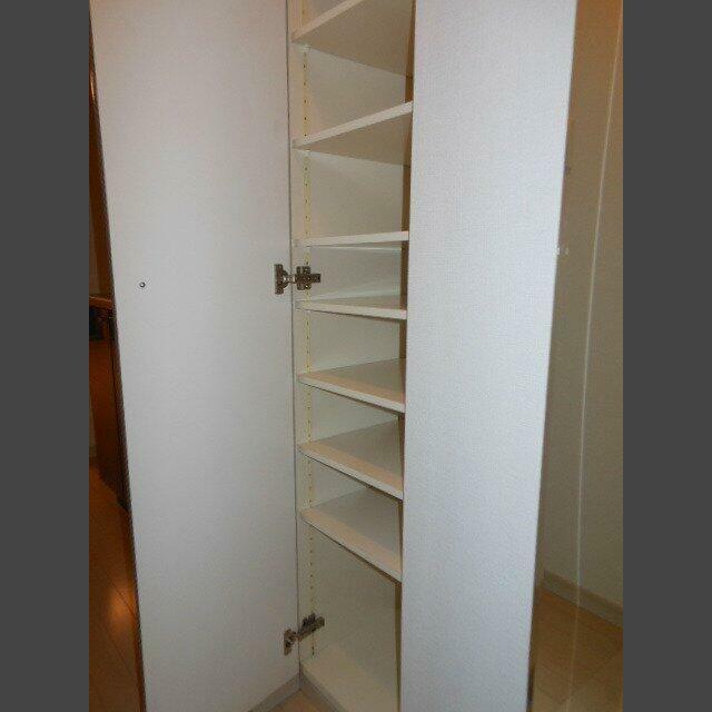 収納　収納