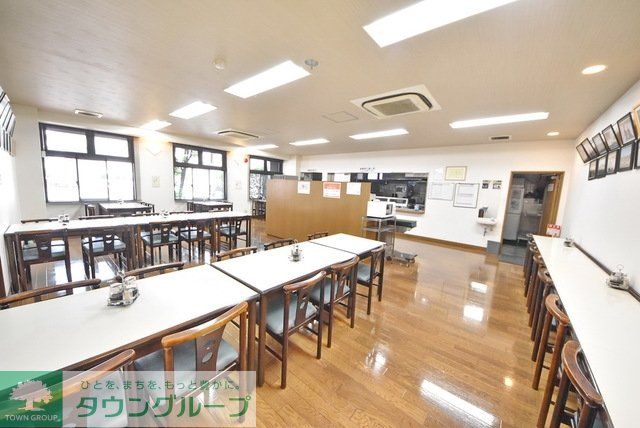 その他　食堂やコミュニティスペースもあります
