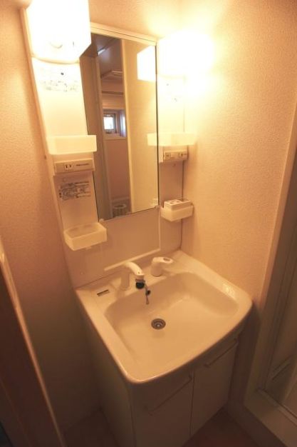 洗面設備　弊社は都内全域の物件をご紹介可能です！