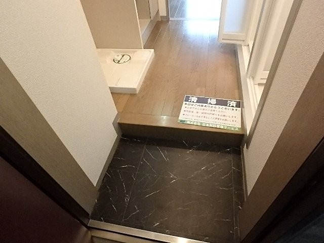 玄関　※同仕様写真