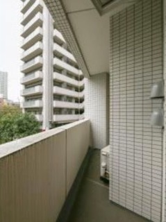 ベルファース目黒 201号室 2階の内装写真