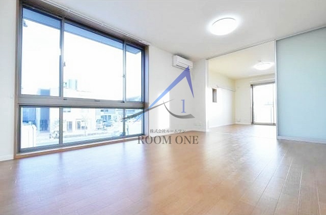 居室・リビング　洋室のお部屋です。