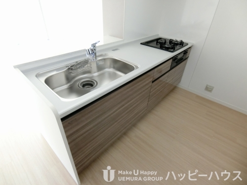キッチン　同物件の同じ間取りのお写真です。現況優先でお願いします。