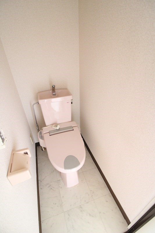 トイレ　別部屋参考写真
