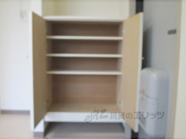 収納　下駄箱
