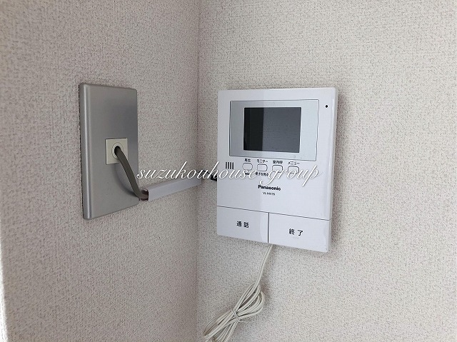 セキュリティ　TVモニター付インターホン