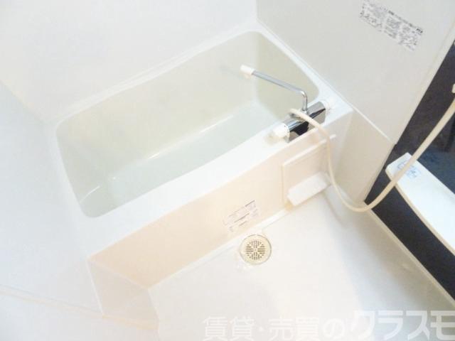 バス・シャワールーム　浴室乾燥機付きバス♪