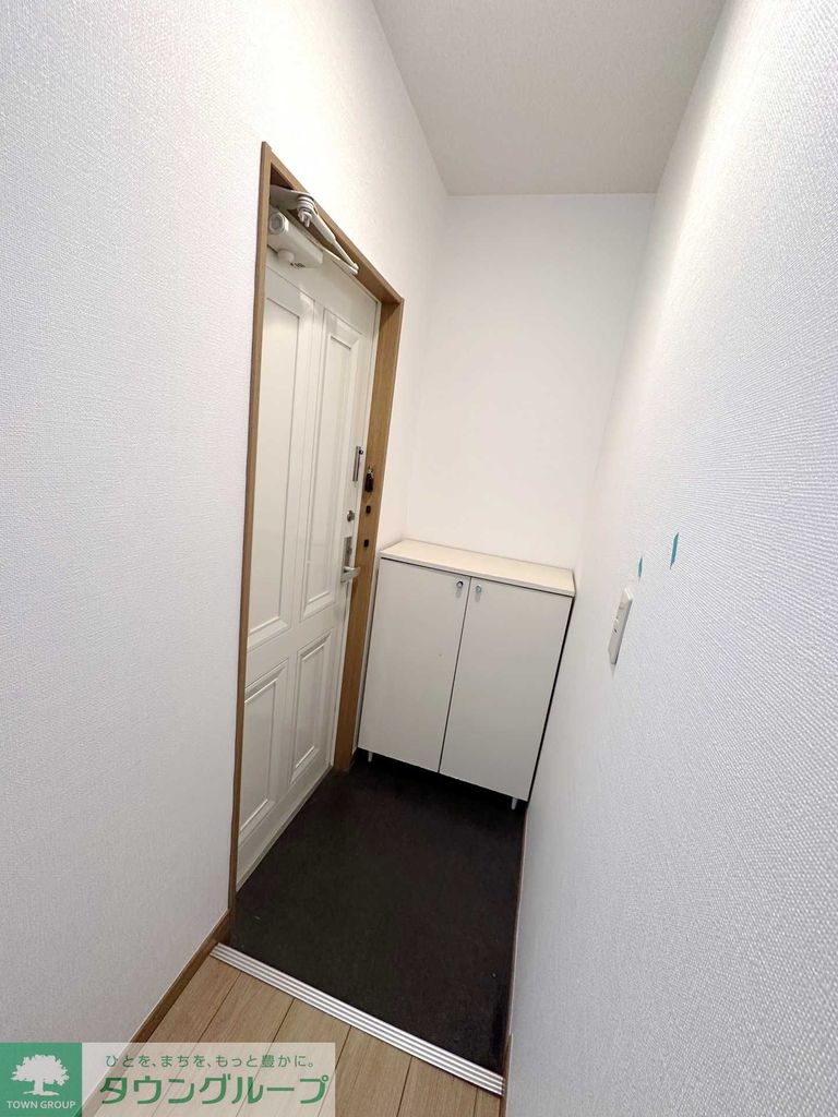 玄関　同物件参考