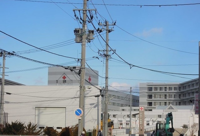 病院　八戸赤十字病院（病院）まで1300m