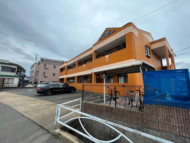 建物外観　外観写真（昼）