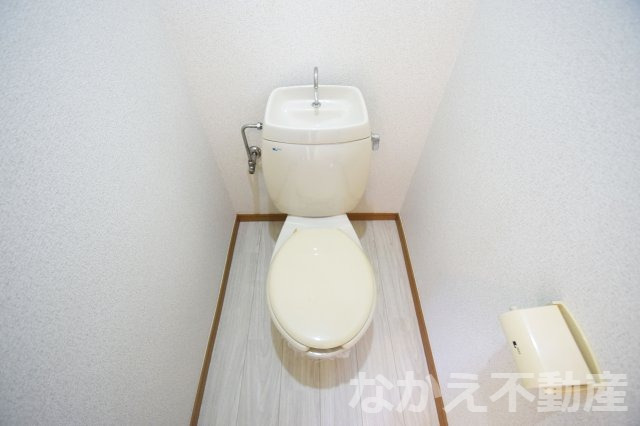 トイレ　トイレもきれいです