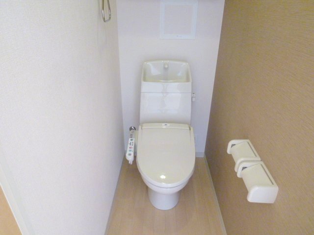 トイレ　シャワー付トイレ
