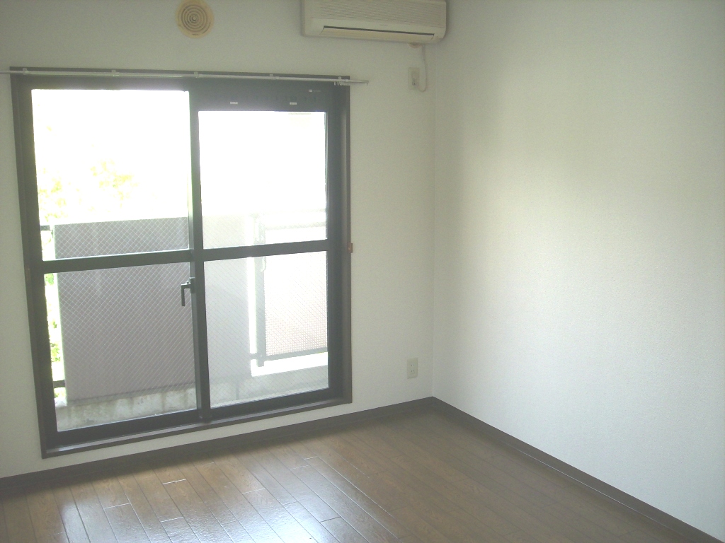 居室・リビング　※別部屋参考写真☆角部屋・二面採光・2階以上☆