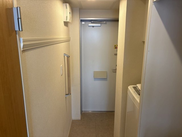 玄関　シンプルで使いやすい玄関です