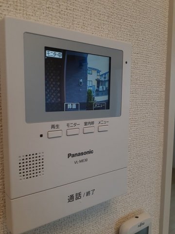 セキュリティ　モニター付きインターホンです