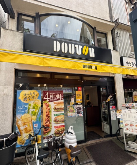 飲食店　ドトール（飲食店）まで783m