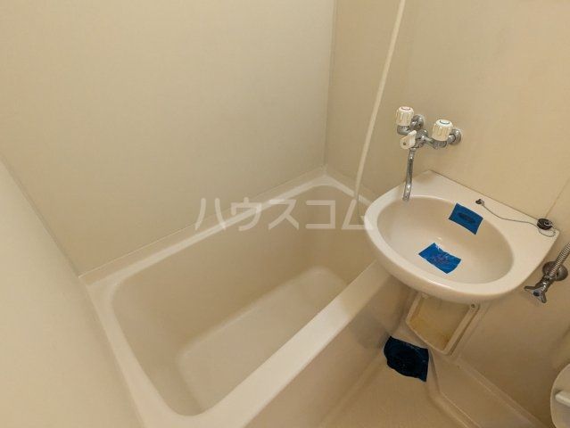 小田急小田原線 相武台前駅 徒歩10分 5階建 築35年の風呂写真