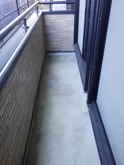 バルコニー　★リフォーム前のお部屋です★