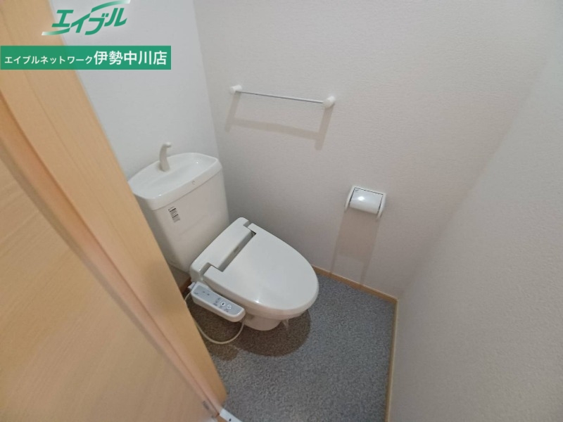 トイレ　同物件別室写真