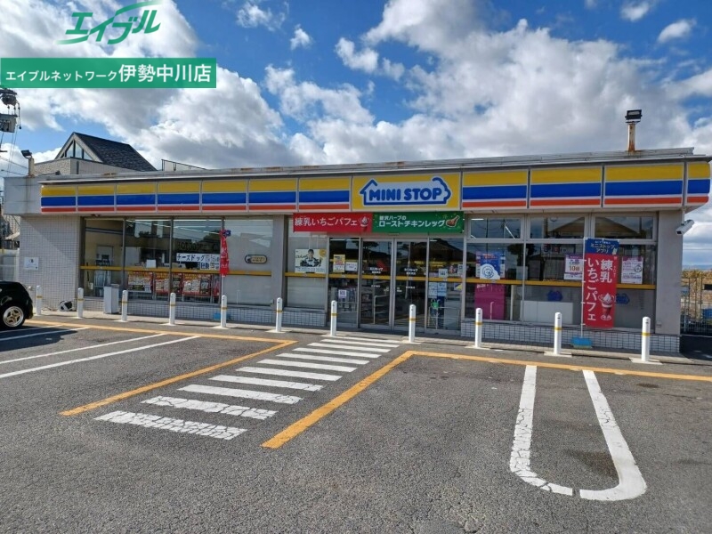 コンビニ　ミニストップ香良洲店（コンビニ）まで1224m