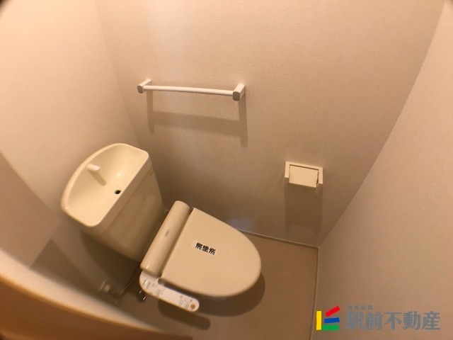 カーズBのトイレ写真
