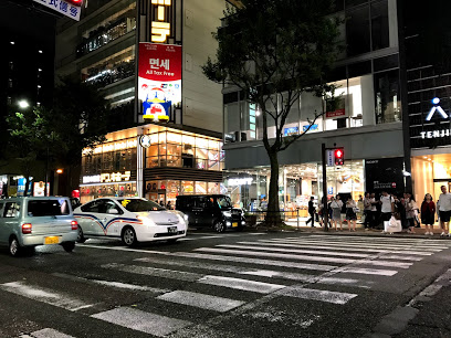 その他　ドン・キホーテ福岡天神本店（その他）まで1423m
