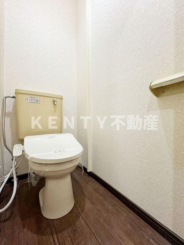 トイレ　落ち着いたトイレです