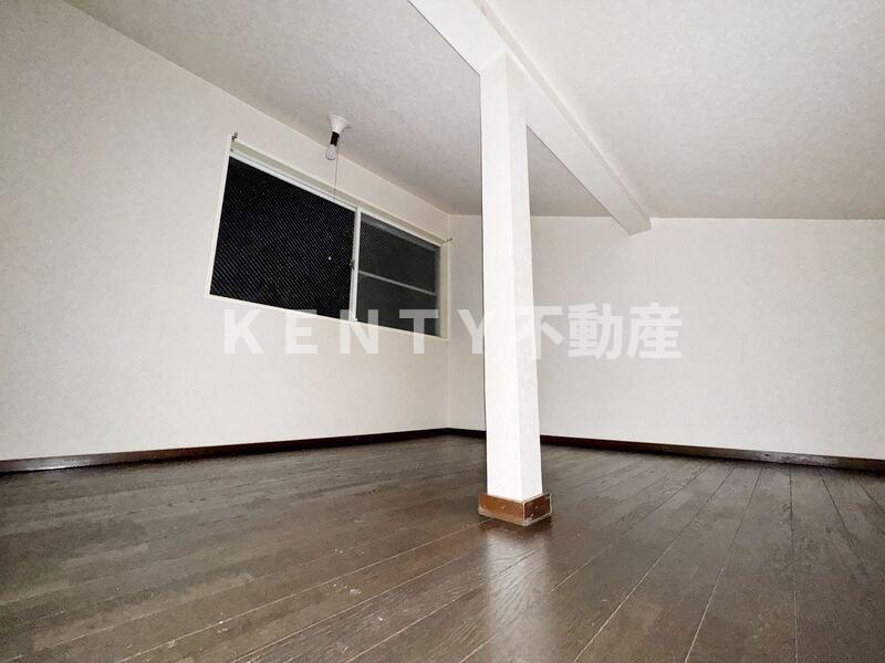 その他部屋・スペース　使い勝手のいい寝室です