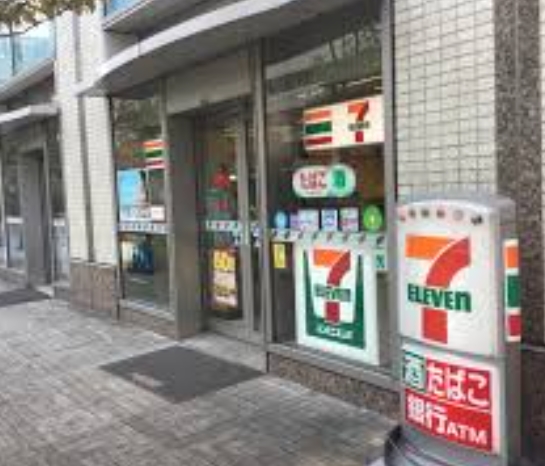コンビニ　セブンイレブン 中央区新川1丁目店（コンビニ）まで351m