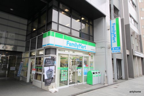 コンビニ　ファミリーマート 大阪天満宮店（コンビニ）まで111m