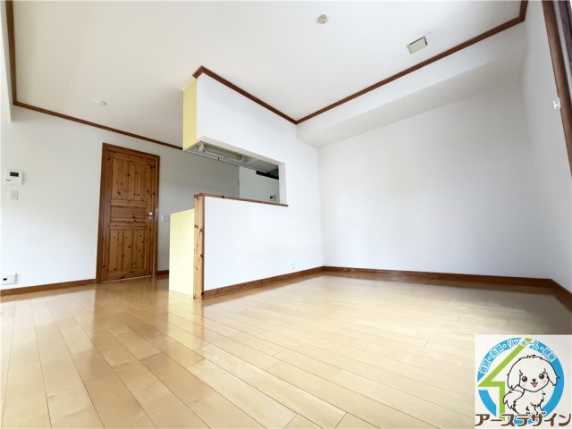 めぐみテラスハウス A棟の居間写真
